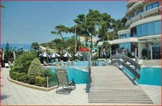 Vela Hotel Kryemëdhej